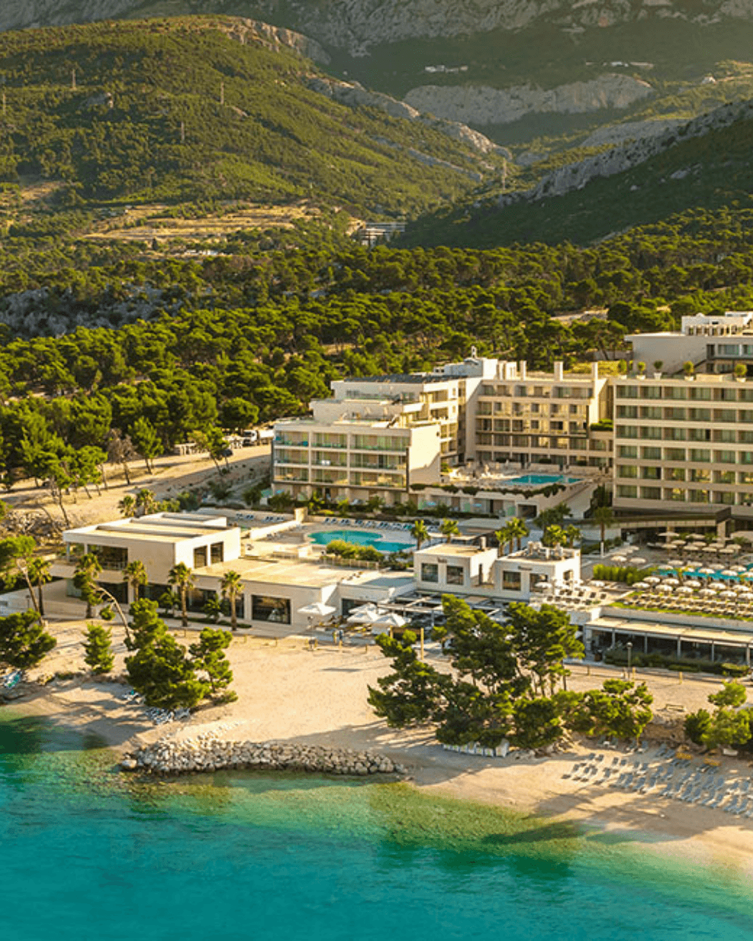 aminess-laurel-hotel-khalani-makarska-panorama.jpeg-vival-hotel-maestral-novigrad-exterior. (1)